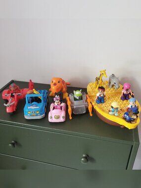 Duplo Lot Jurassic World Minnie Mouse Jake and the Pirates